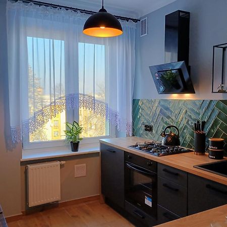 Apartament Em クロスノ エクステリア 写真