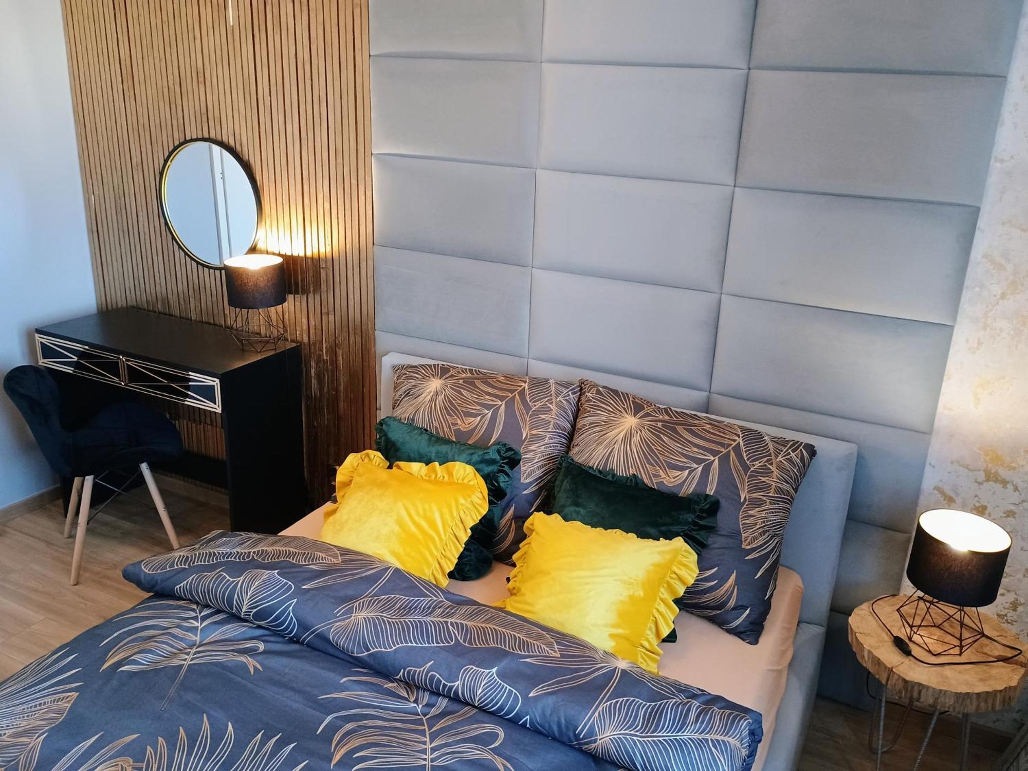 Apartament Em クロスノ エクステリア 写真